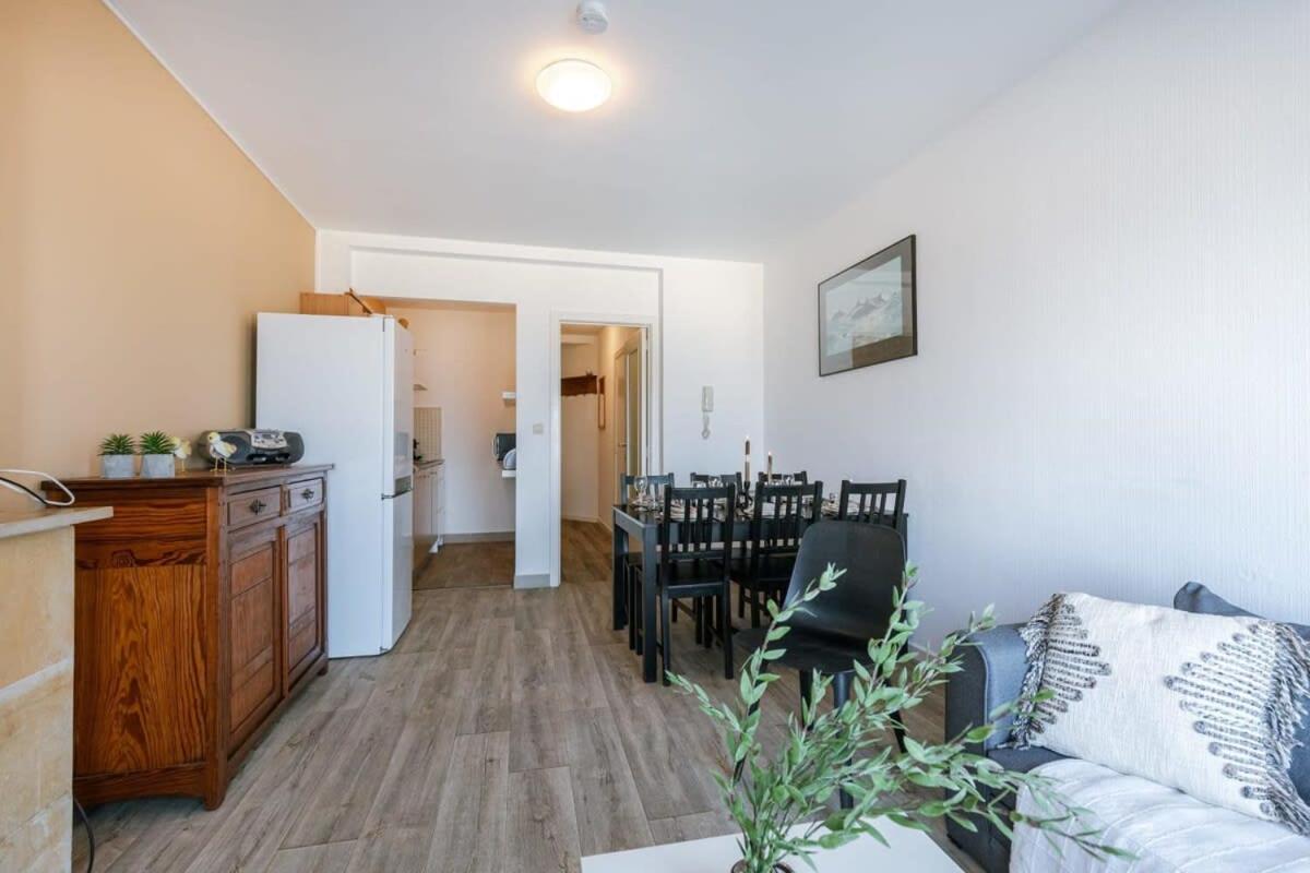 Huswell - Enjoyable Apartment With Sea View De Haan Ngoại thất bức ảnh